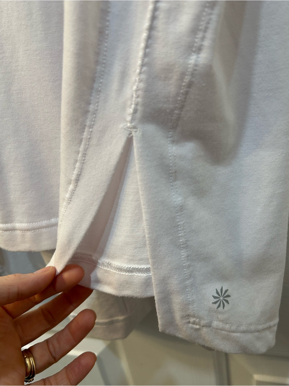Athleta Inspire Top Women Size L White 3/4 Sleeves Soft Oversized Tunic Drop Hem - Picture 4 of 9